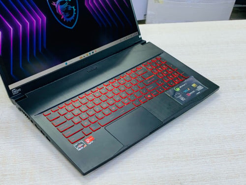 MSI Bravo 17 17.3”FHD 1080 144Hz