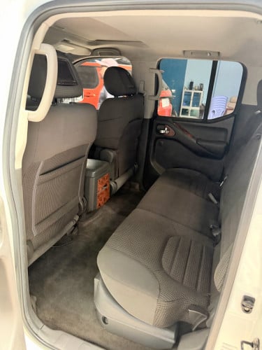 Nissan Frontier 05 ប៉ុង1ដំបូលបេីកហ្វូលអប់សិនរំលស់សុត100%