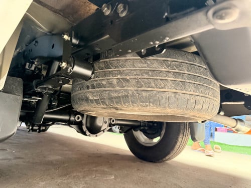 Nissan Frontier 05 ប៉ុង1ដំបូលបេីកហ្វូលអប់សិនរំលស់សុត100%
