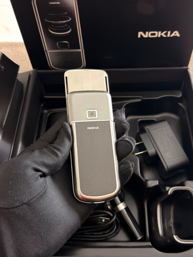 Nokia 8800 Carbon Arte