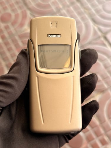 Nokia 8910i