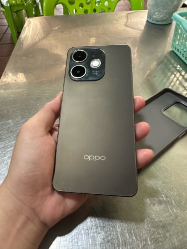 Oppo A5 Pro ram8G/128G  refresh rate 120hz