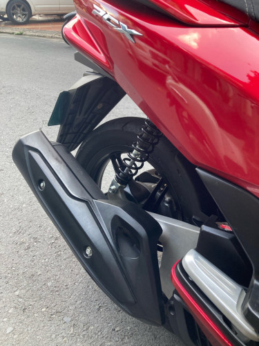 Pcx 015 មានកាត