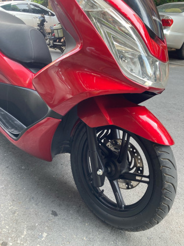 Pcx 015 មានកាត