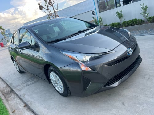 Prius2016ទើបមកដល់បងប្អូនថ្មីខ្លាំង