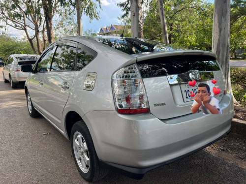 Pruis 06 HF នៅអេមណាស់