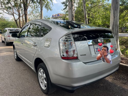 Pruis 06 HF នៅអេមណាស់