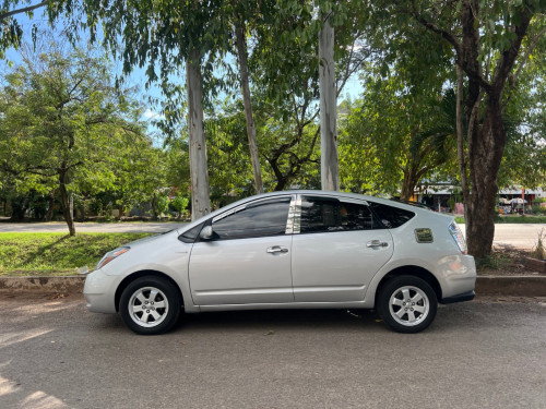 Pruis 06 HF នៅអេមណាស់