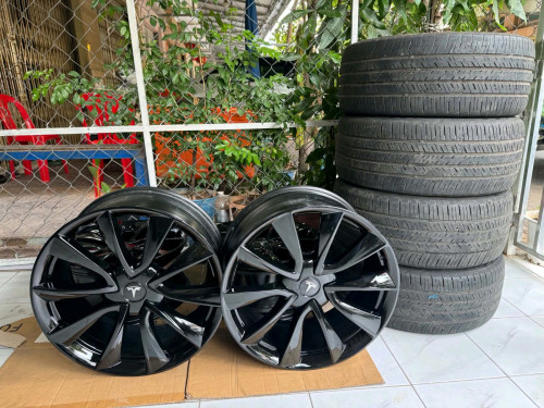 Rim Tesla model 3 19" original 💯 មិនបោល មិនវៀច នៅស្អាត