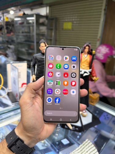 Samsung S24តូច 256G Ram8G Sim2 ESIM KH សានុំស្រុីន