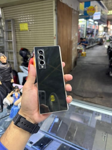 Samsung ZFold3 up Case Edtion 256G Ram12G Sim2 Globalខូចក្នុងក្នុង