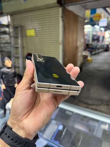 Samsung ZFold3 up Case Edtion 256G Ram12G Sim2 Globalខូចក្នុងក្នុង