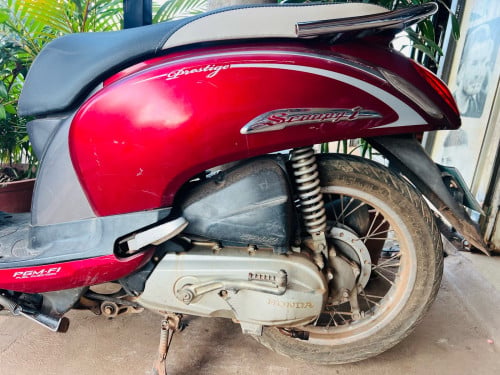 Scoopy 013 សំនុំ
