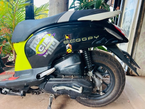 Scoopy 015 ឡើង 023 ស្អាត
