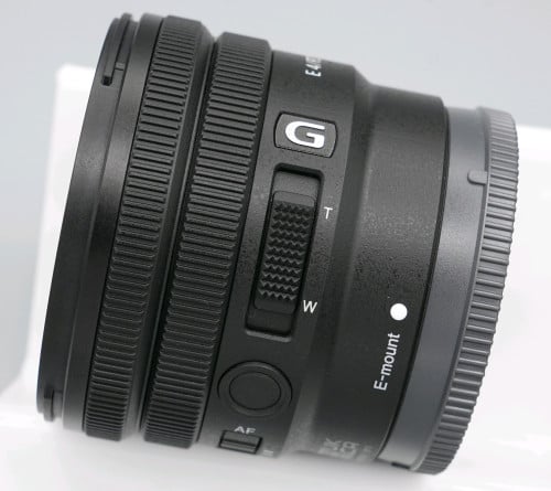 SONY E 10-20mm f4 PZ G (no hood)