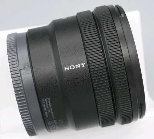 SONY E 10-20mm f4 PZ G (no hood)