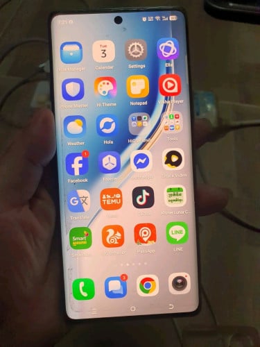 Tecno Camon 40 Pro 5G សុីម2 ក្រុមហ៊ុន រ៉េម8/256GB