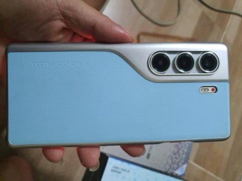 Tecno Camon 40 Pro 5G សុីម2 ក្រុមហ៊ុន រ៉េម8/256GB