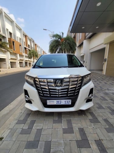 Toyota Alphard 2017 option SC