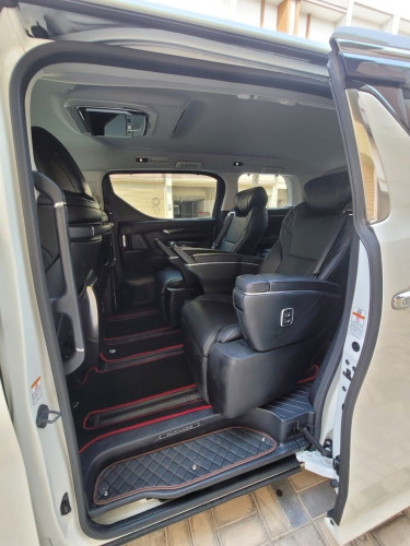 Toyota Alphard 2017 option SC