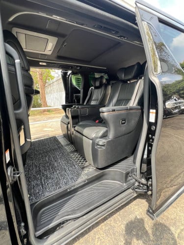 Toyota Alphard 2020 hybrid លក់