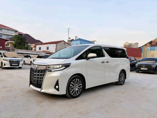 Toyota alphard v6 2017