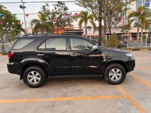 Toyota fortune 07 Foll ម៉ាស៊ូតអេមណាស់លក់ប្រញាប់លុយ