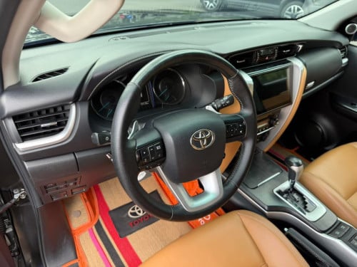 Toyota Fortuner2018 តំលៃចរចាបានទៀត​