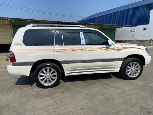 TOYOTA LANDCRUSER 2004 V8 P2 សាំង+ហ្គាស