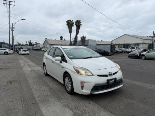 Toyota Prius Plug in 014 ឡានកាលី​