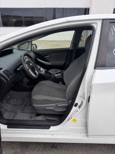 Toyota Prius Plug in 014 ឡានកាលី​