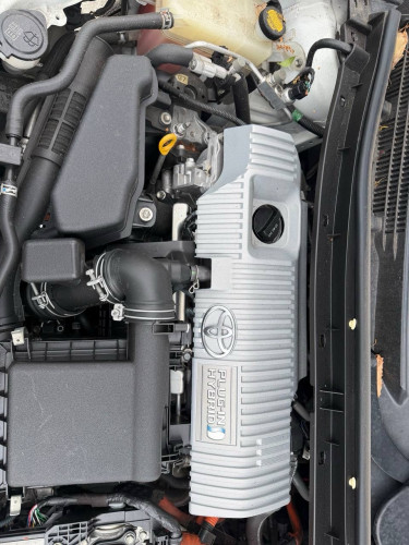 Toyota Prius Plug in 014 ឡានកាលី​