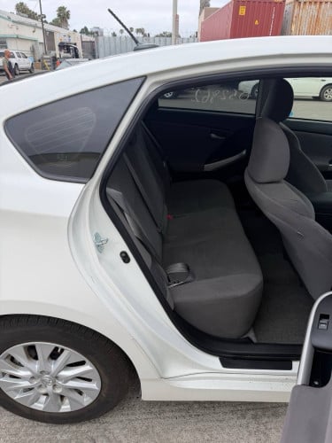 Toyota Prius Plug in 014 ឡានកាលី​