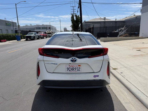 Toyota Prius Prime 018 ឡានកាលី