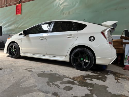 Toyota Prius2010 option3