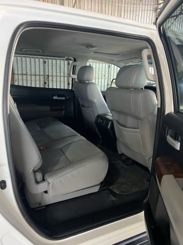 TOYOTA TUNDRA កាពីតាស 2012 Limited បាស JBL  បេីកដំបូល ពូកស្បែក កៅអីចុច កាមេរ៉ាក្រោយ ត្រជាកក្ដោបអូតូ