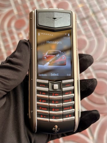 Vertu Ascent Ti Ferrari Special Edition