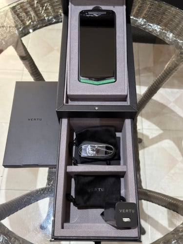 Vertu Aster P Lizard