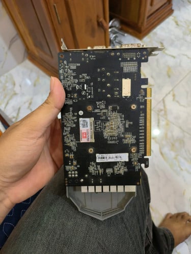 VGA 750 2G