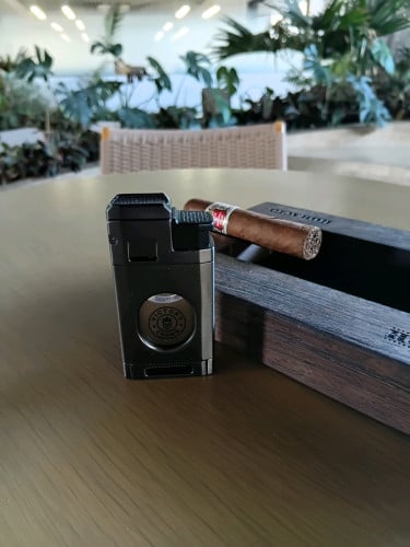 Victory Crown CigarLighter Cutter