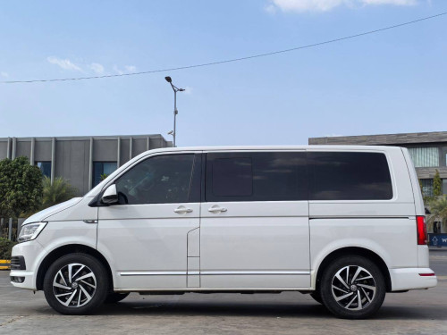 Volkswagen Multivan 2019 មួយទឹកស្អាត