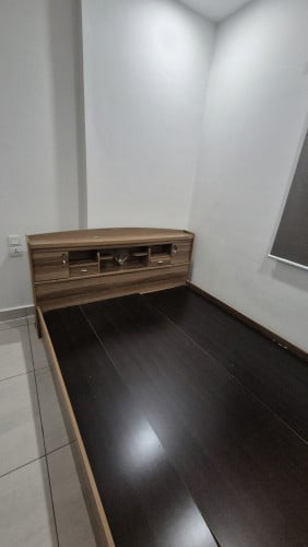 Wooden bed frame 1.5 x 2m