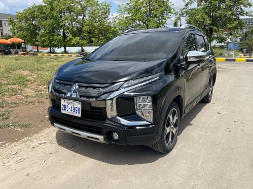 Xpander Cross 2021 លក់​ប្រញាប់​លុយ​ខ្លាំង​