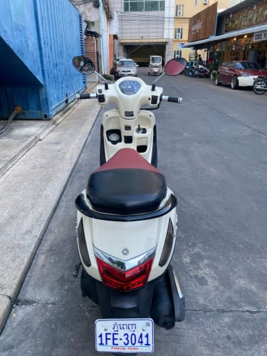 Yamaha Filano 2016កាតគ្រី