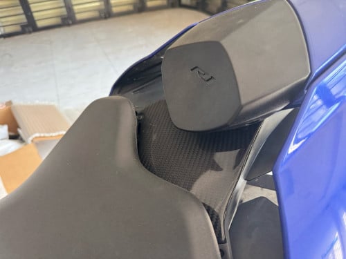 Yamaha r1 2016 ក្រដាស់ពន្ធពេញឆ្នាំលក់