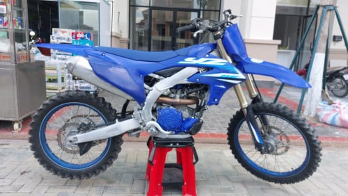 YAMAHA YZ250F