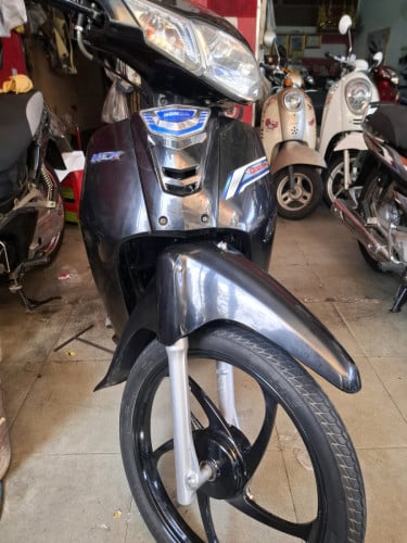 ម៉ួតួលក់