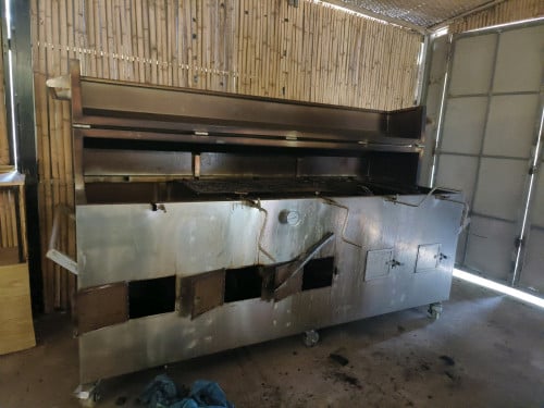 គ្រឿង អាំង ជ្រូក ខ្វែង