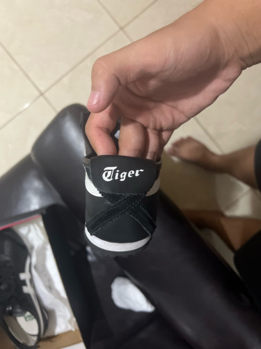 លក់របស់មួយទឹក