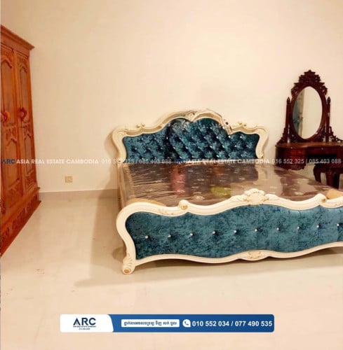 វីឡា​កូន​កាត់​លក់​បន្ទាន់​